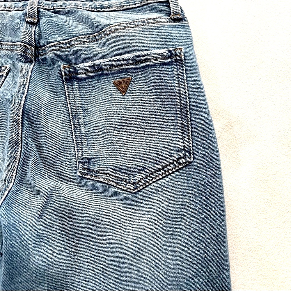 GUESS FACTORY Wome’ns Fringe High Rise Jean - Picture 5 of 14